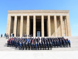 Denizlili İtfaiyecilerden Anıtkabir’e Anlamlı Ziyaret