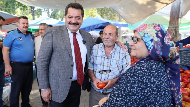 Başkan Ertemur, Ayak Basmadık Mahalle Bırakmıyor