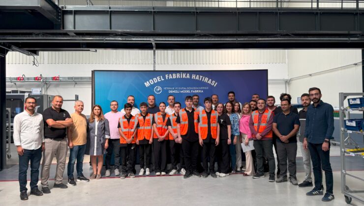Denizli Model Fabrika’da İlk “Öğren-Dönüş” Programı Resmen Hayata Geçti