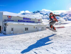 Kayak Merkezini Geri Vermezseniz Olacakların Sorumlusu Ben Değilim!