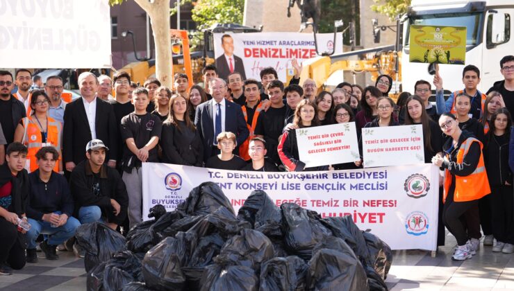 Cumhuriyetin 102. Yılında 102 Genç Temiz Bir Gelecek İçin El Ele Verdi