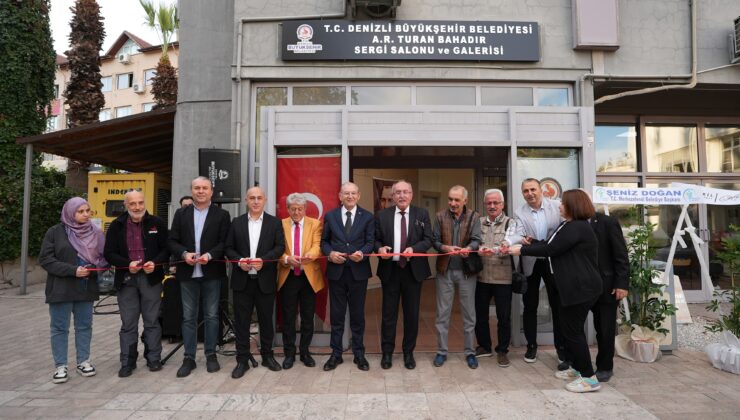 “Cumhuriyet’ten Günümüze Denizli” Fotoğraf Sergisi Açıldı
