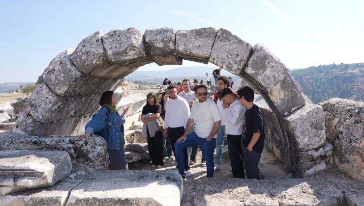 Denizli Büyükşehir, Gençlere Denizli’nin Turizm Hazinelerini Tanıtıyor