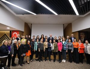 25 Kasım’da Şiddetsiz Bir Denizli İçin ‘Mutlu İnsanlar Şehri’ Mesajı