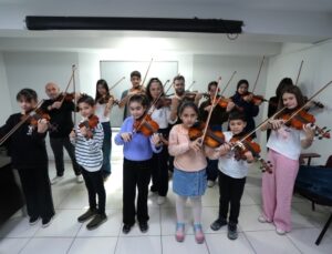 Pamukkale Belediyesi Kültür Ve Sanat Kursları, Her Yaştan Vatandaşa Hitap Ediyor