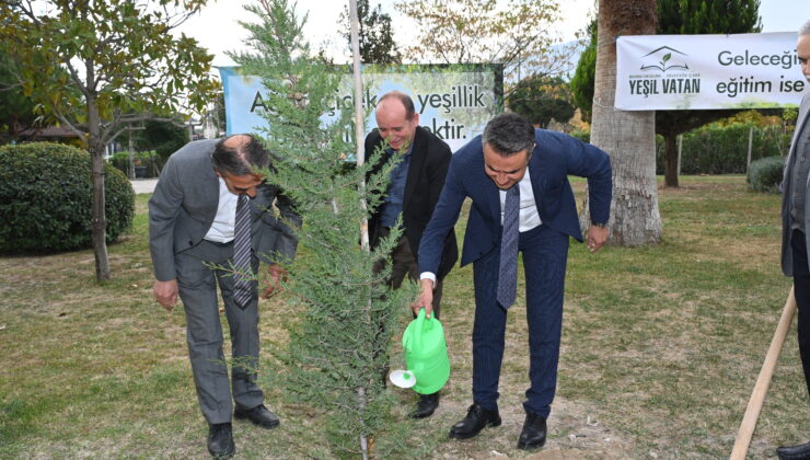 Köklerden Geleceğe: Yeşeren Eller Hareketi Ağaç Dikme Etkinliği Denizli İl Milli Eğitim Müdürlüğünden Başladı