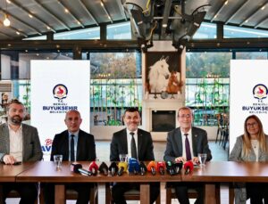 Başkan Çavuşoğlu Vatandaşlara Toplu Ulaşımı Kullanmaları Çağrısı Yaptı
