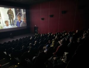 Pamukkale Alzheimer Merkezi’nden Nostalji Dolu Sinema Etkinliği