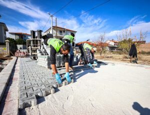 Denizli Büyükşehir’den Çivril’e 100 Bin Metrekarelik Kilit Parke Yatırımı