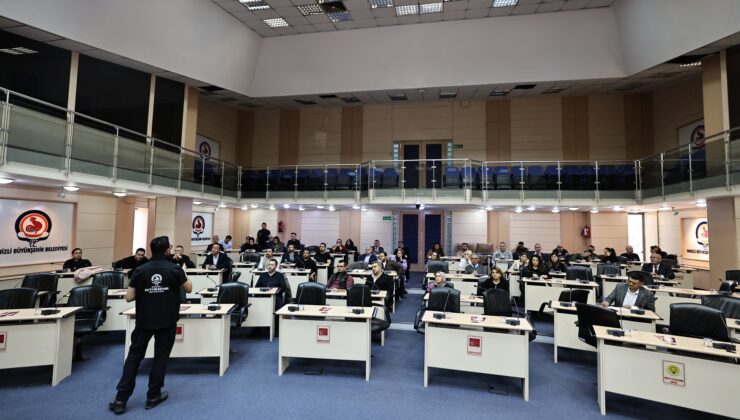 Denizli Büyükşehir’in Yönetici Kadrosuna Afet Farkındalık Eğitimi