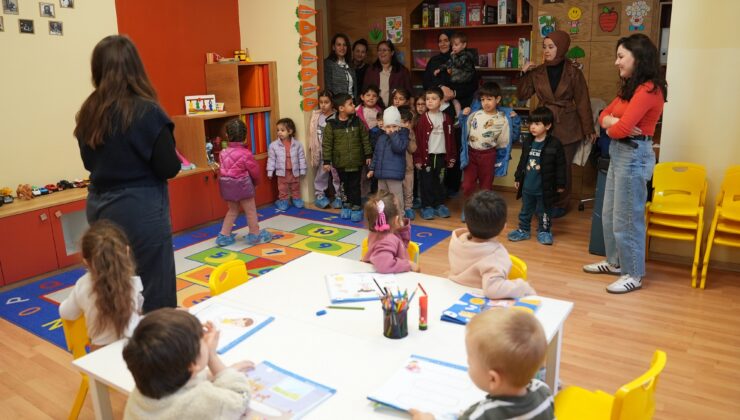 Küçük yüreklerden Sevgi Eli’ne Anlamlı Destek