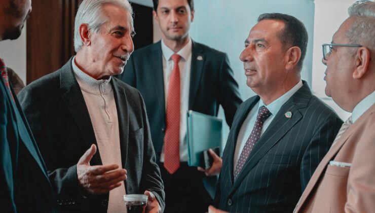 MAKSİAD Başkanı Mehmet Sarı Olağan Genel Kurulda Güven Tazeledi
