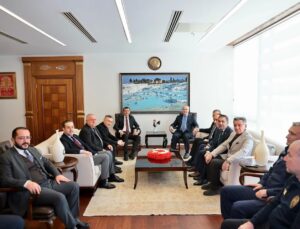Denizli Valisi Yavuz Selim Köşger görevine başladı