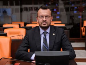 Denizli’de Sağlık Camiasını Yasa Boğan Kaza: Vekil Arpacı’dan İhmal Tepkisi!