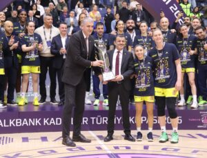 Kadınlar Türkiye Kupası’nda Şampiyon Fenerbahçe
