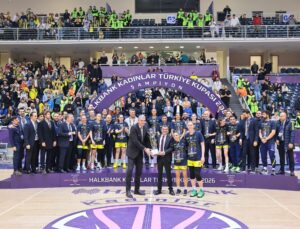 Denizli’de Derbi Heyecanı Yaşandı