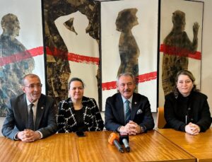 Denizli’de Gazeteciler Gününde Meslek Yasası Vurgusu