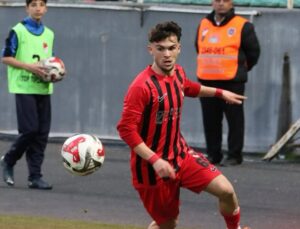 Denizli İY Güreller, Sahasında Uşak Spor A.Ş. İle 0-0 Berabere Kaldı