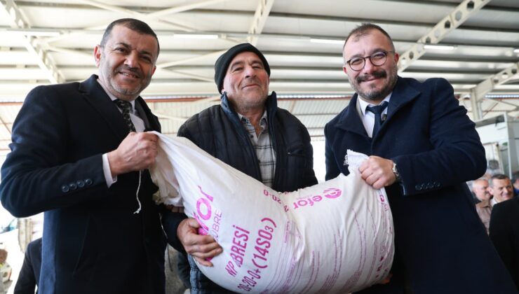 Büyükşehir’den Güney’de 798 Üreticiye Kompoze Gübre Desteği