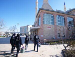 Büyükşehir’den Camilerde Temizlik Seferberliği