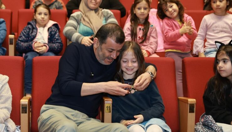 Büyükşehir’den Miniklere Sinema Etkinliği