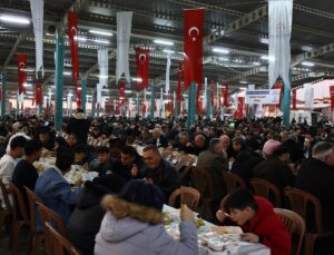 Büyükşehir’in Ramazan Sofraları Kuruldu