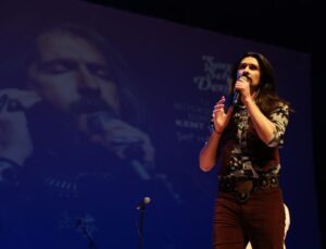 Denizli Büyükşehir Barış Manço’yu Eserleriyle Andı