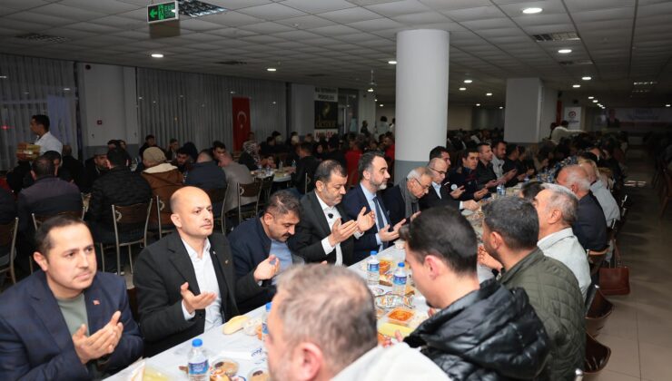 Denizli Büyükşehir’in Gönül Sofralarında Başkan Çavuşoğlu Hemşehrileriyle Buluşuyor