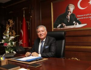 Honaz Belediye Başkanı Yüksel Kepenek’ten Berat Kandili Mesajı