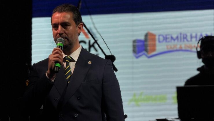 Savaş Polat ve Ekibi Birlik Gecesinde Üyelerle Buluştu