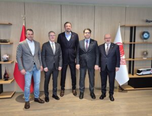 Türkiye Basketbol Federasyonu’na Önemli Ziyaret: Turkish Towels markası tanıtıldı, stratejik iş birliği fırsatları değerlendirildi