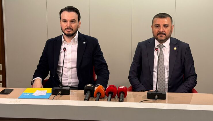 İYİ Parti Genel Başkan Yardımcısı Basın Toplantısı Düzenledi