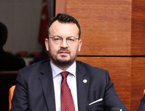 Arpacı TBMM’de Buldan Depremini Gündeme Taşıdı: “Geçmiş Olsun Demek Yetmez, Önlem Alınmalı”