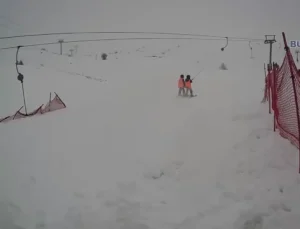 Denizli Kayak Merkezi’nde Kar Sevinci