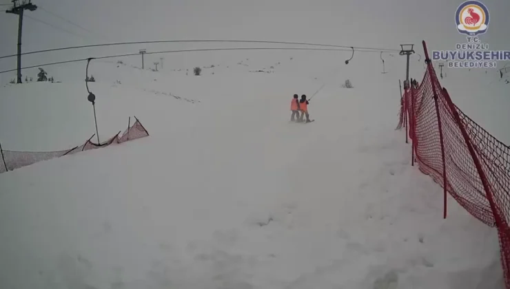Denizli Kayak Merkezi’nde Kar Sevinci
