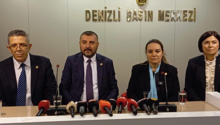 Türkeş; “Türkiye Giderek Daha da Batıyor”