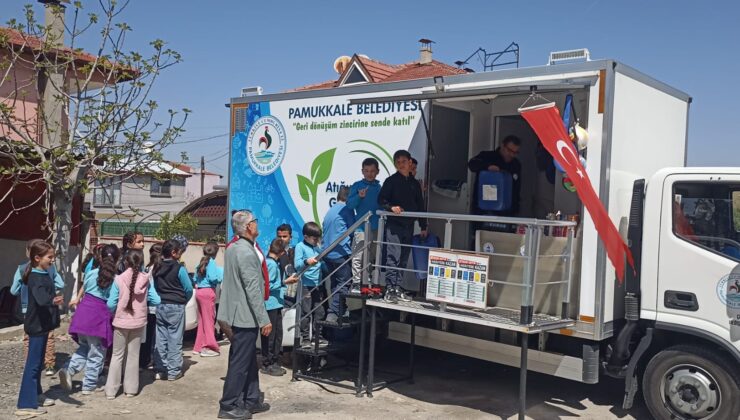Pamukkale Belediyesi Mobil Atık Toplama Aracı Akhan Mahallesi’ndeydi