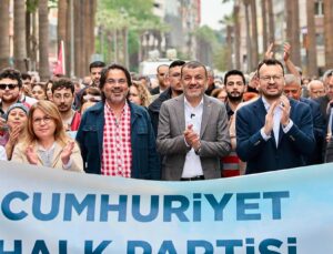 Denizli’de 1 Mayıs’ta Binlerce Kişi Meydanlara Aktı
