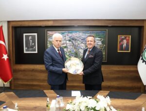 Denizli Ticaret Borsası Yönetiminden Denizli OSB Yönetimine Tebrik Ziyareti