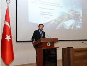 DENİB Başkanı Osman Uğurlu PAÜ’de Kariyer Tecrübelerini Paylaştı