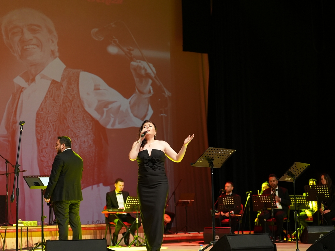 Edip Akbayram Şarkılarıyla Unutulmaz Bir Konser