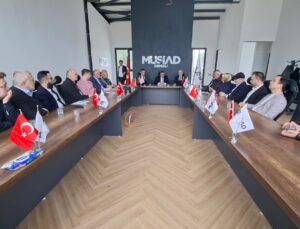 Denizli’de Tekstil, Deri Ve Hazır Giyim Sektörünün Önemli Temsilcileri Bir Araya Geldi