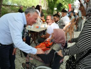 Honaz’da Anneler Günü Buluşması Yoğun Katılımla Gerçekleştirildi
