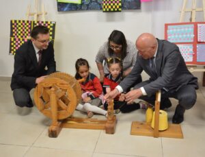 Babadağ’da Dokuma Kültürü Çocuklarla Buluşuyor