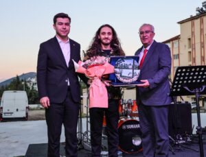 19 Mayıs Coşkusu Gençlik Konseriyle Taçlandı