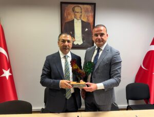 DTO Heyeti, Polonya’daki Türk İş İnsanlarıyla Bir Araya Geldi
