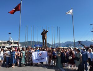 Büyükşehir’le Yüzme Bilmeyen Kadın Kalmıyor