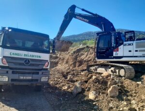 Çameli Belediyesi’nden Kalınkoz’da Seferberlik: Arazi Yolları Yenileniyor”