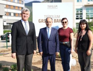 Rektör Güngör “Tripolium GastroBahçe”yi Ziyaret Etti