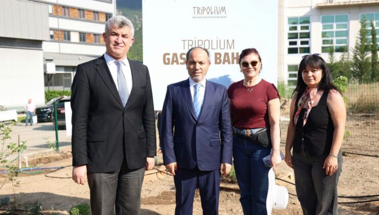 Rektör Güngör “Tripolium GastroBahçe”yi Ziyaret Etti